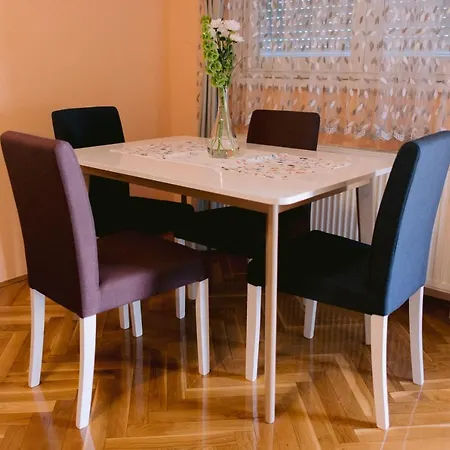 Apartment Lipa Novi Sad Esterno foto
